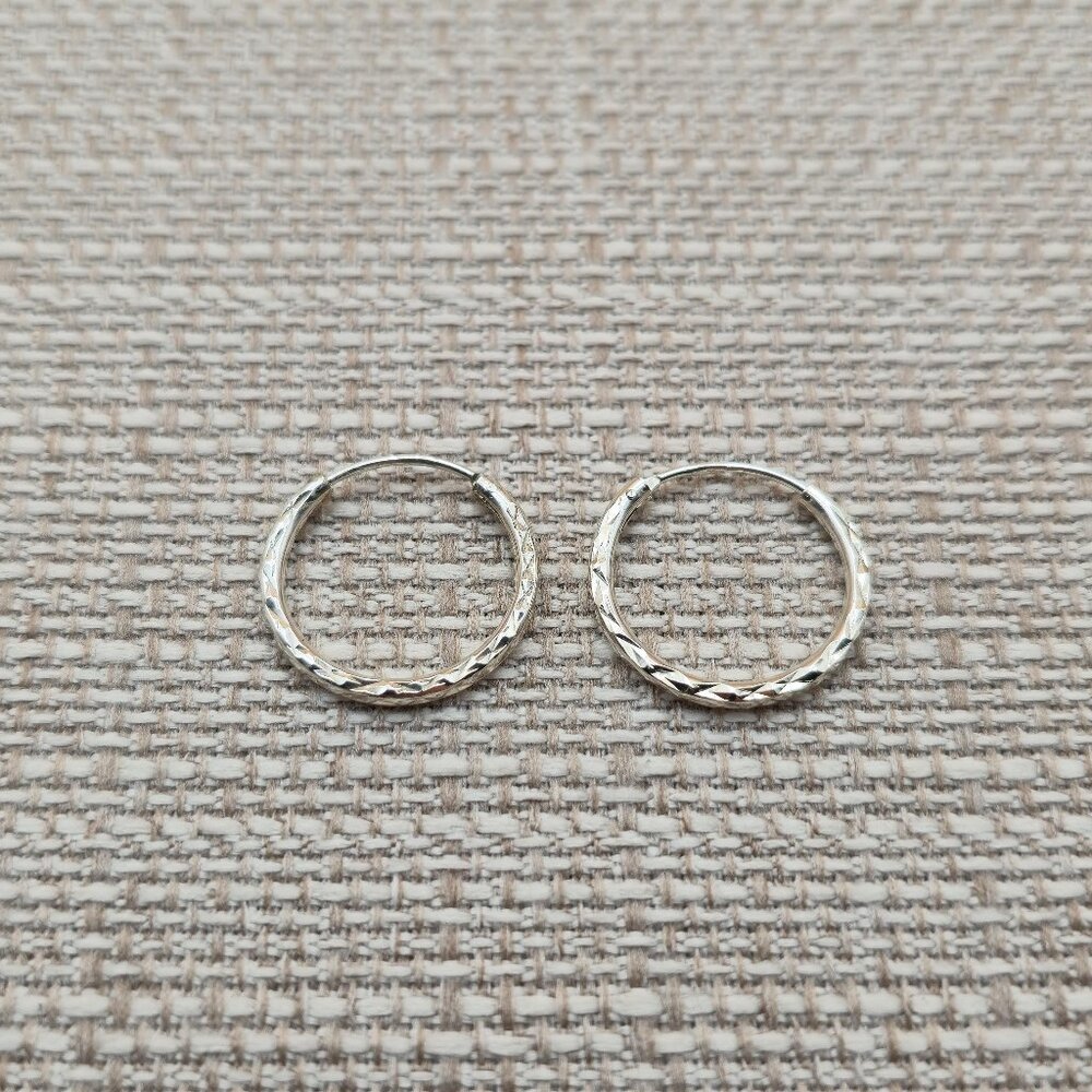 Sterling Silver Textured Small Hoop Earrings A5762